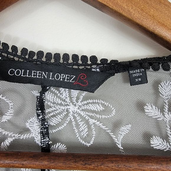 Colleen Lopez XS Duster Cardigan Kimono Embroidered Black White - Picture 2 of 8